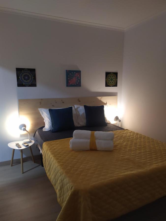 Casa Ocre Alojamento Local アブランテス エクステリア 写真